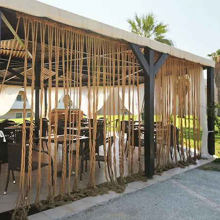 Argile Hotel