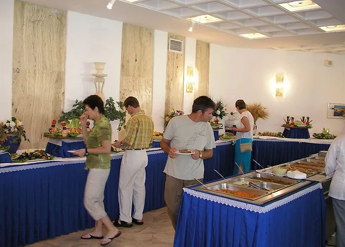 Отель Argile Mantzavinata